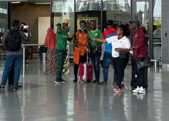 بعثة فريق النهضة البركانية تصل إلى تنزانيا استعدادا لمواجهة نظيره سيمبا