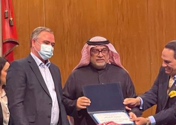 محمد الجوكر ينال جائزة العربية الثقافية للوفاء