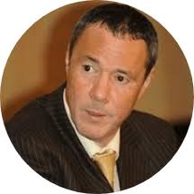 الصدارة لبطولتنا.. وماذا بعد؟