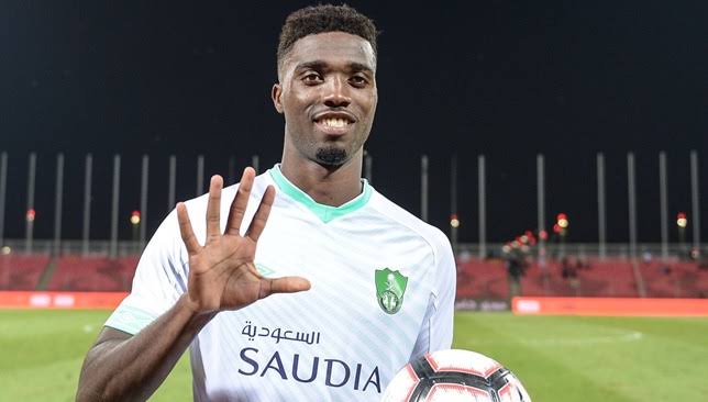 “دجانيني” يحرم الأهلى السعودي من تسجيل لاعبيه