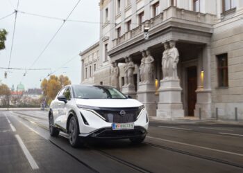 Nissan الكهربائية تطلق دليل السفر للعواصم الأوروبية