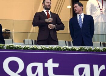 “بيكهام” يخذل الشواذ فى قطر