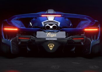 ‏Praga Bohema العاصفة