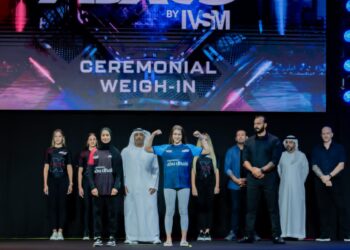 «أبوظبي إكستريم» تختتم «الوزن الرسمي» و«مواجهة الأبطال»