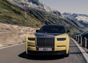 ‏ Rolls-Royce Phantom Goldfinger أيقونة “جيمس بوند”