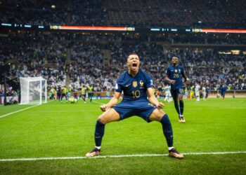 ريال مدريد يصل إلى الدوحة استعداداً لخوص نهائي كأس القارات للأندية FIFA قطر 2024