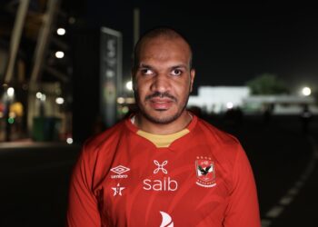 الإعاقة البصرية لا تشكل حاجزاً أمام مشجع النادي الأهلي