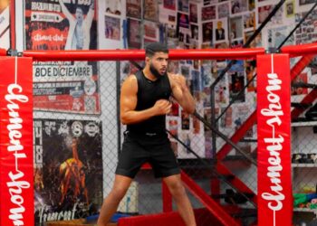 المقاتل المغربي صلاح الدين هاملي: فخور بتمثيل المغرب في دوري PFL.. وجمهور جدة على موعد مع نزال استثنائي