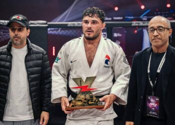 الإماراتي ثاني المهيري يتألق في باريس ويفوز بالإخضاع في “أبوظبي إكستريم 9”