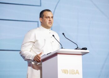 كريمليف يرحب بعودة الملاكمين الروس للمنافسات الدولية تحت العلم والنشيد الوطني